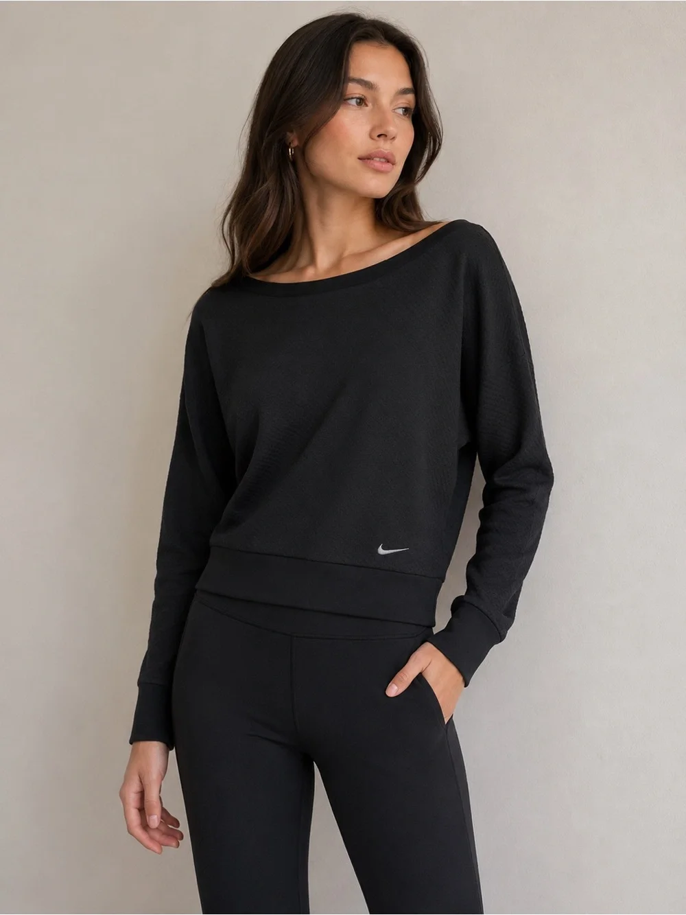 Nike Dri-FIT Womens Small Athleisure Pilates Core Elevated Activewear Sweatshirt